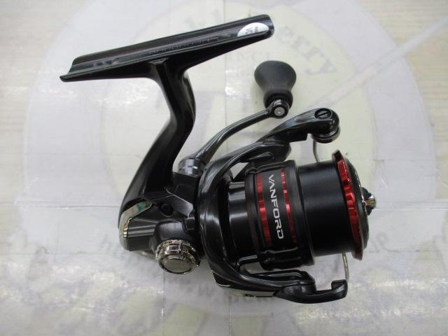 20ヴァンフォード　C2000SHG 美品 20 ヴァンフォード C2000SHGのスペック | 釣りクラウド