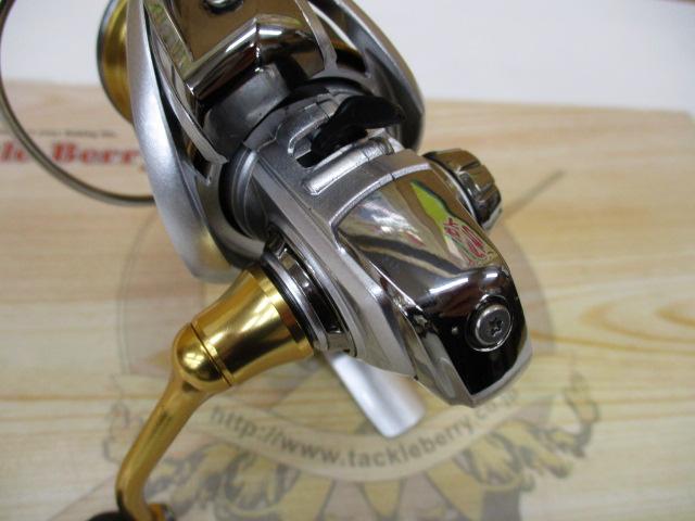 フリームスFCLT2000s ダイワ フリームス FC LT2000S-XH (リール) 価格比較 - 価格.com