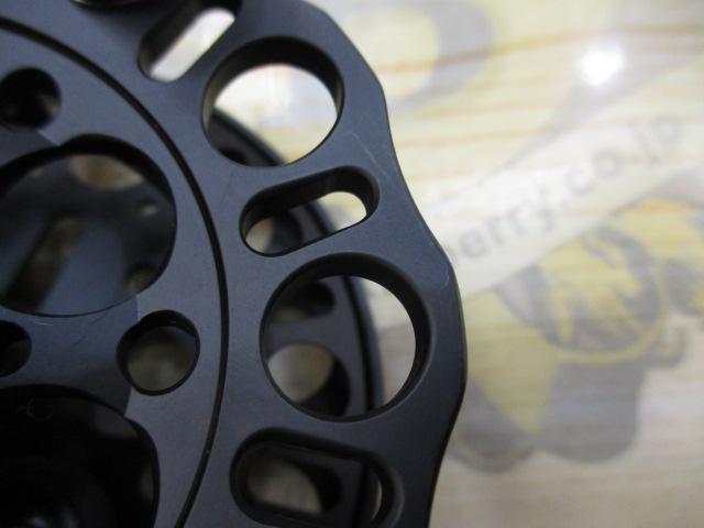 インヴィクタクロダイMBリミテッド85