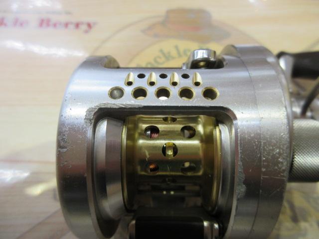 シマノ　03カルカッタコンクェスト200DC　中古 03カルカッタコンクエスト 200DC｜＠ベリーネット 日本最大新品