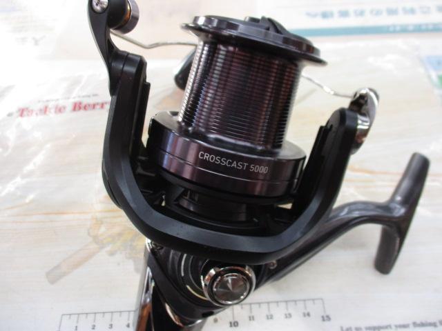 CROSSCAST 5000 フロントスプールリール ダイワ クロスキャスト 5000 (リール) 価格比較 - 価格.com