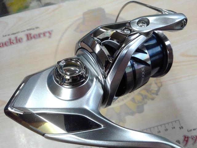 新品未使用 シマノ 23 ストラディック 3000MHG SHIMANO 23ストラディック 3000MHGの最安値・インプレ・釣果