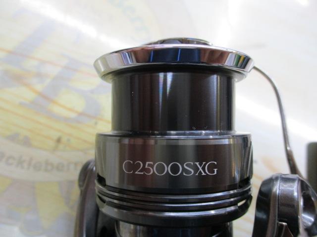 シマノ　24ツインパワーc2500sxg 美品 シマノ 24 ツインパワー C2500SXG TWIN POWER リール スピニング