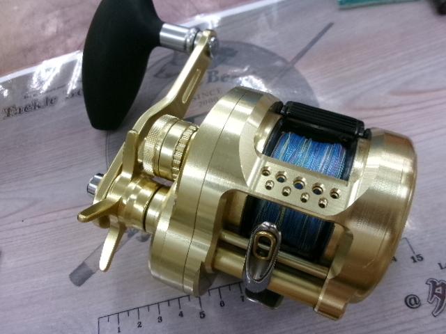 22オシアコンクエスト300HG 新品 シマノ オシア コンクエスト CT 300HG 右 (リール) 価格比較