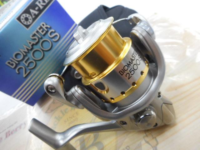 シマノ 05バイオマスター2500S　名機！美品！ 05バイオマスター
