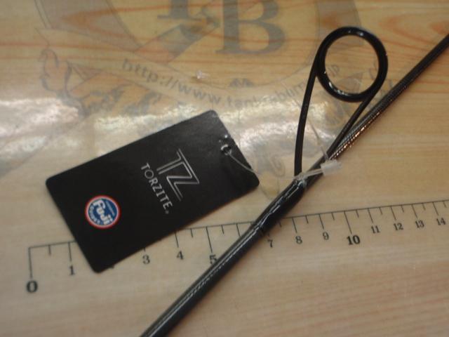 ダーインスレイヴ 61UL-H ブラックヴェスパイン リールフードBK