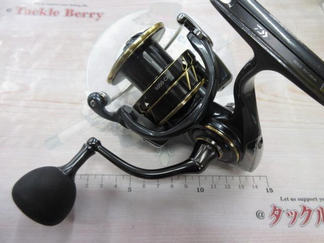 【新品未使用】22CALDIA SW 5000-CXH スピニングリール fishing-sagamiya_4550133165733