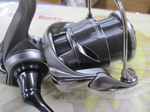 25カルディア FC-LT2500S-H 楽天市場】ダイワ 25カルディア FC LT2500S-H / スピニング