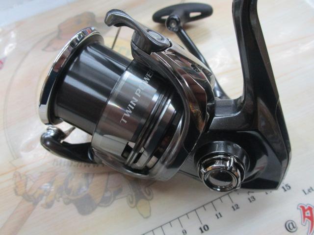 【未使用】シマノ 24 ツインパワー 4000MHG シマノ '24 ツインパワー 4000MHG - フィッシングショップ