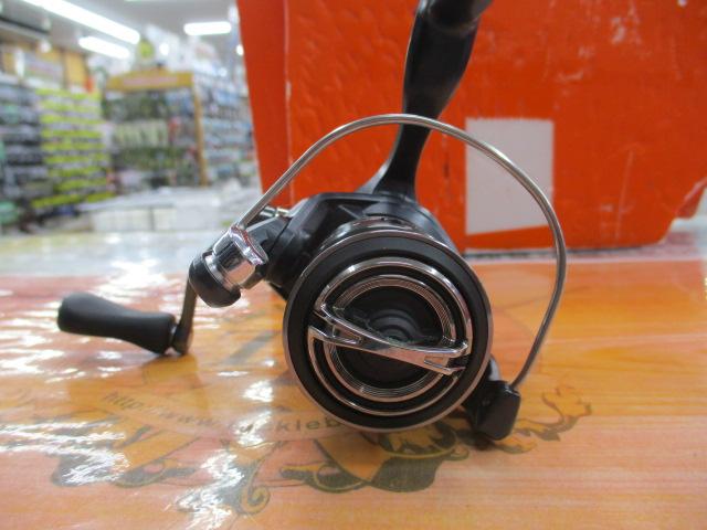 8*d様 ★シマノ　MIRAVEL　C2000SHG　ミラベル　新品 楽天市場】シマノ 22ミラベル C2000SHG / スピニングリール 【釣具