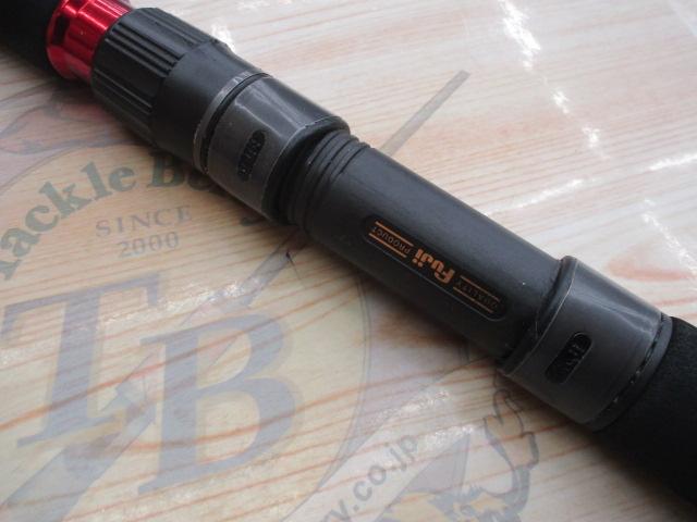 バズ JSP57-6 レッド