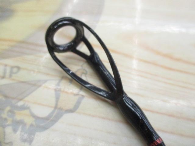 バズ JSP57-6 レッド