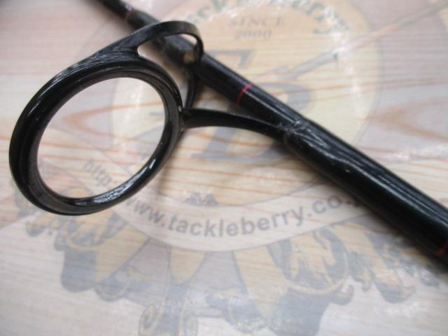 バズ JSP57-6 レッド