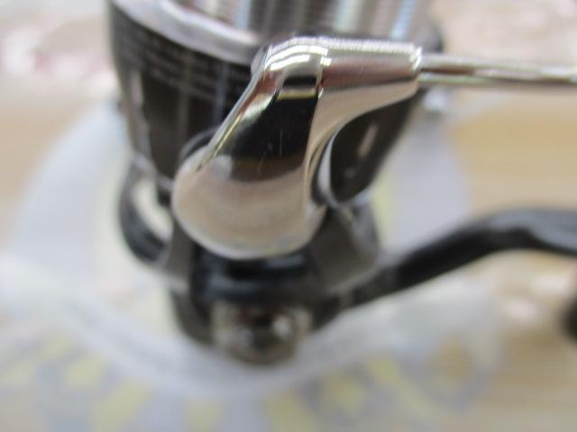 DAIWA LUVIAS LT 2500S-DH　新品【箱に汚れあり．素人保管】 DAIWA LUVIAS LT 2500S-DH 新品【箱に汚れあり．素人保管