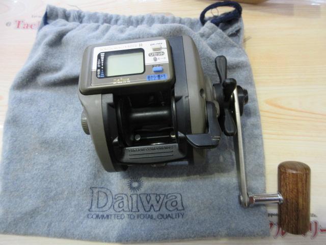 ダイワ　タナセンサー300 箱あり 楽天市場】ダイワ(Daiwa) 17 タナセンサー 300 / 船釣り