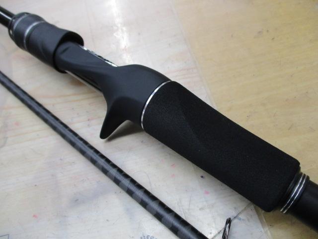 エクスセンスインフィニティ B806MR