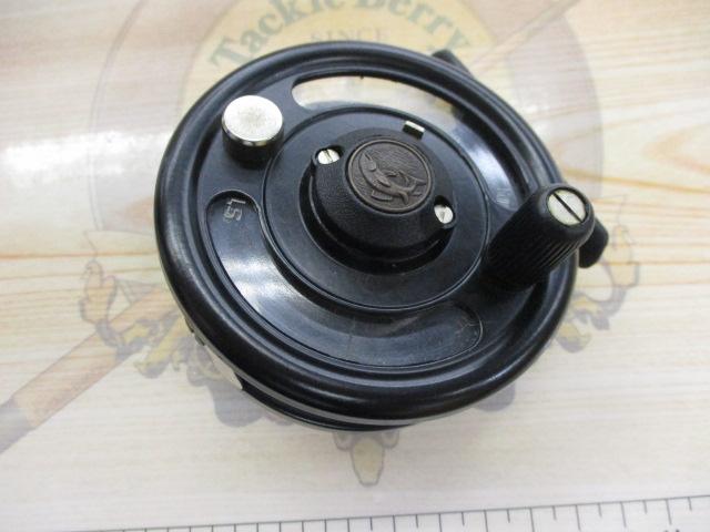 STH フライリール