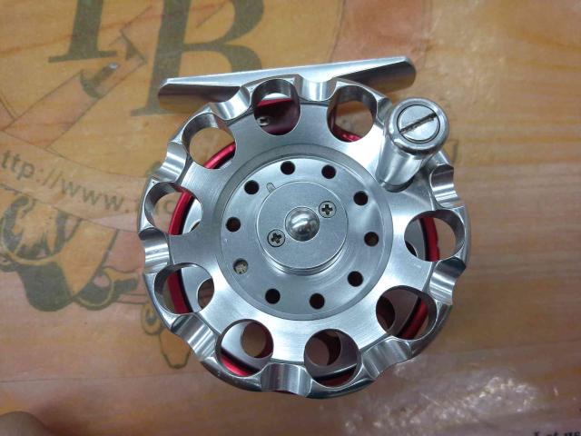 黒師極技MD 66レッド