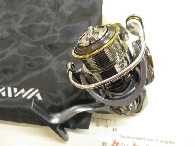 15 ルビアス 2004 ダイワ スピニングリール エリアトラウト 管釣り 15 ルビアス 2004 ダイワ スピニングリール エリアトラウト 管釣り