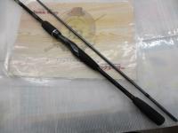 エーギー E-GEE EG83MI