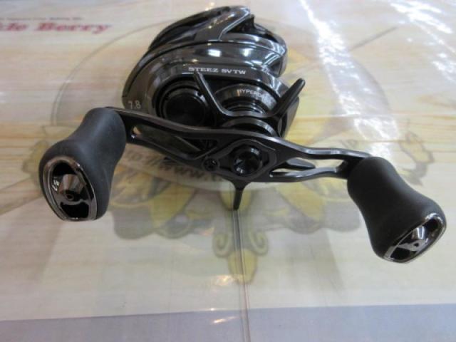 24スティーズSVTW 100H 新品 Amazon | ダイワ(DAIWA) バスベイトリール 24STEEZ(スティーズ