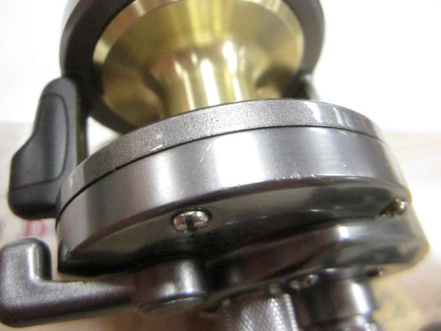 かずさん予約品【USED】03 オシアジガー 2500EV シマノ(SHIMANO) 03'オシアジガーEV 2500HG AR-B 017734