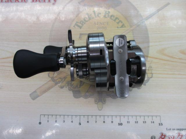 23カルカッタコンクエストBFS XGR 早い者勝ち‼️ シマノ カルカッタ コンクエスト BFS XG 右 (リール) 価格比較