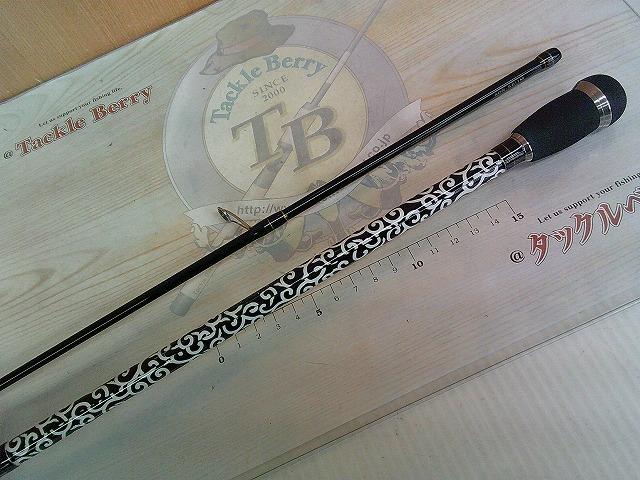 鯵泥棒竿 ADR-S611M 唐草Xブラック