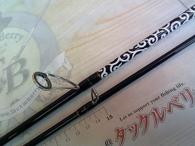 鯵泥棒竿 ADR-S611M 唐草Xブラック