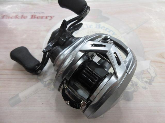 21アルファス SV TW 800S-HL 左 ダイワ(Daiwa) ALPHAS(アルファス) SV TW 800S-HL 左ハンドル