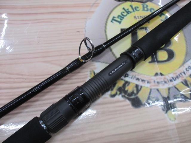 美品 BLUESNIPER 100M ショアジギングロッド 専用ケース付き 美品 BLUESNIPER 100M ショアジギングロッド 専用ケース付き