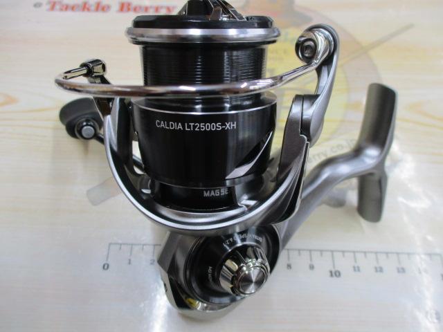 【新品未使用】25カルディア LT2500S-XH ダイワ カルディア LT2500S-XH (リール) 価格比較 - 価格.com