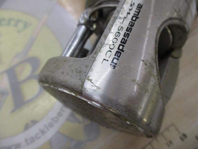 SM5600CL シルバー(リムステッカーなし)