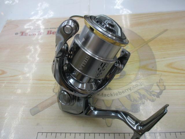 SHIMANO - 中古　シマノ　18ステラ　c2000s シマノ(SHIMANO) 18 ステラ C2000SHG 037992｜アウトドア用品