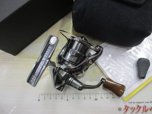 22ステラ　c2000shg　美品 シマノ 22 ステラ C2000SHG (2022年モデル) スピニングリール