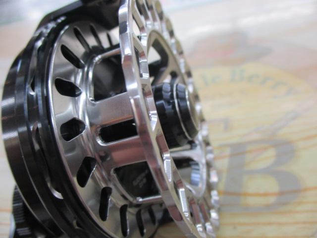 20セイハコウリミテッドRC83 レフト