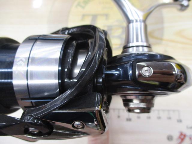 ダイワ 19セルテート　LT3000S-CH-DH 整備済後未使用品 ダイワ(Daiwa) 19セルテート LT3000S-CH-DH 00060049