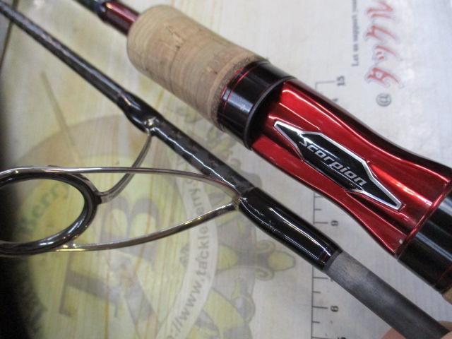 シマノ スコーピオン 2704RS-2 美品 シマノ スコーピオン 2704RS-2 (スピニングモデル) ワン&ハーフ2ピース