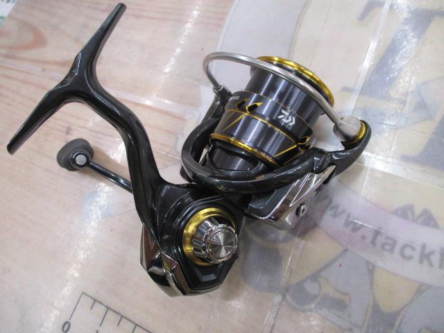 DAIWA - 【中古/未使用品】 ダイワ  21 カルディア FC LT 2000S   /O015M DAIWA - 【中古/未使用品】 ダイワ 21 カルディア FC LT 2000S