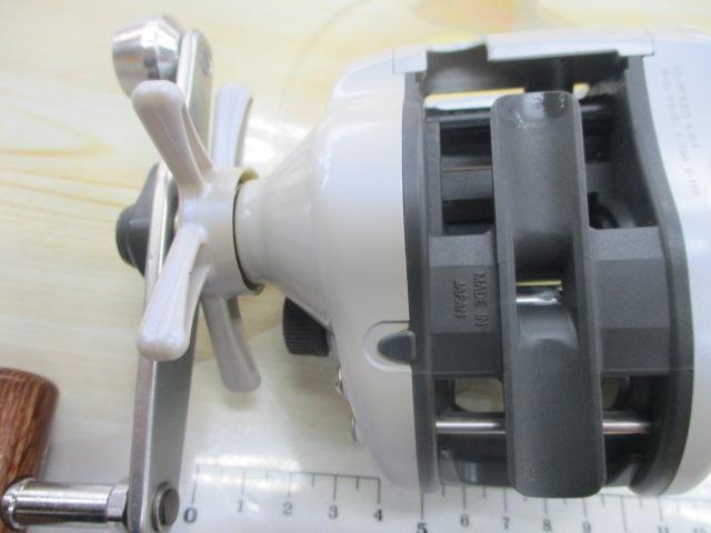 Daiwa SUPERTANASENSOR X250i 早技 Yahoo!オークション - ダイワ スーパータナセンサー 250 早技
