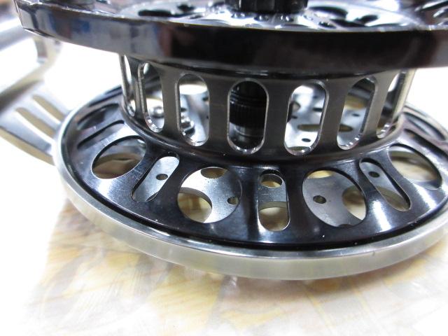 インヴィクタクロダイRND-BG85