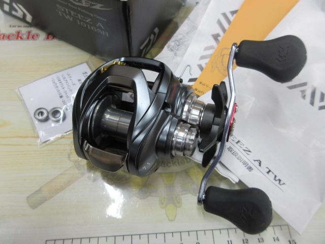 ダイワ　17 スティーズA TW 1016SH カスタムパーツ有り　中古送料込み 楽天市場】17 スティーズ a tw 1016shの通販