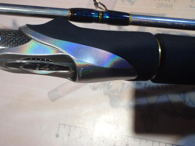 15海攻アオモノリミテッド MH265