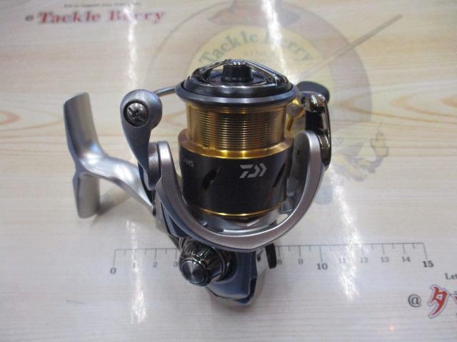 ダイワ 21 フリームス FC LT2000S 未使用　スピニングリール DAIWA (ダイワ) リール LT2000S-XH スピニングリール トラウト 21
