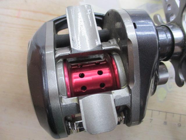 DAIWA　アルファスフィネスカスタム　105HL　左ハンドル　中古品　送料無料 DAIWA アルファスフィネスカスタム 105HL 左ハンドル 中古品