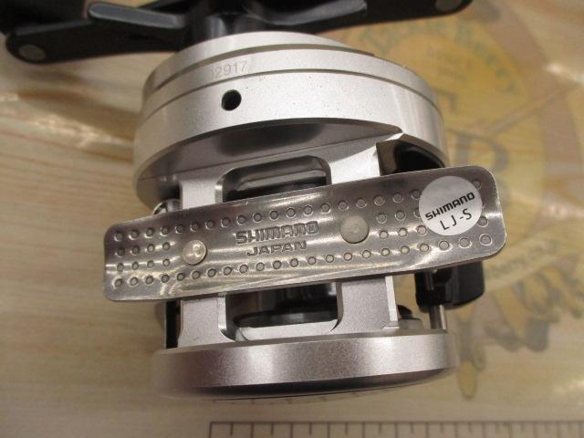 12カルカッタ　201 シマノ(SHIMANO) 12カルカッタ 201 LEFT ☆セール特別割引品