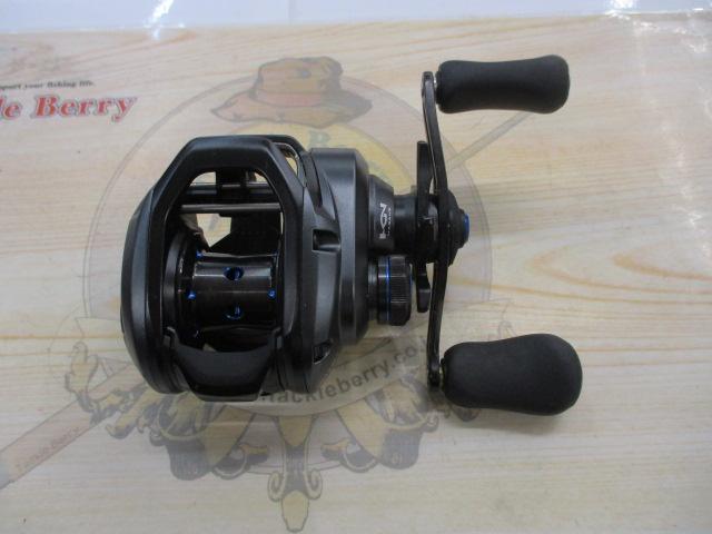 シマノ 19SLX MGL 70HG ほぼ未使用 SHIMANO シマノ 19 SLX MGL 70HG 右 ベイトリール 04048 箱付