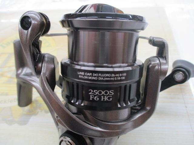 美品　シマノ 17 コンプレックスci4+ 2500S F6 HG Amazon | シマノ(SHIMANO) スピニングリール 17 コンプレックス