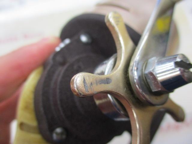 アングラーリール ゴールデンタイガー#580