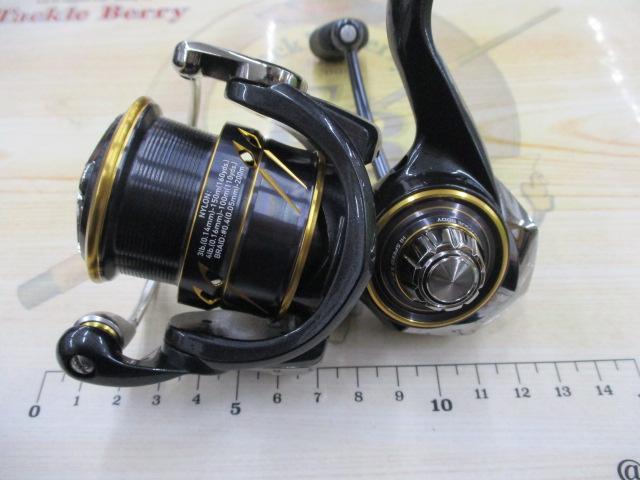 21カルディアFC LT2000S-H ダイワ カルディア FC LT2000S-H (リール) 価格比較 - 価格.com